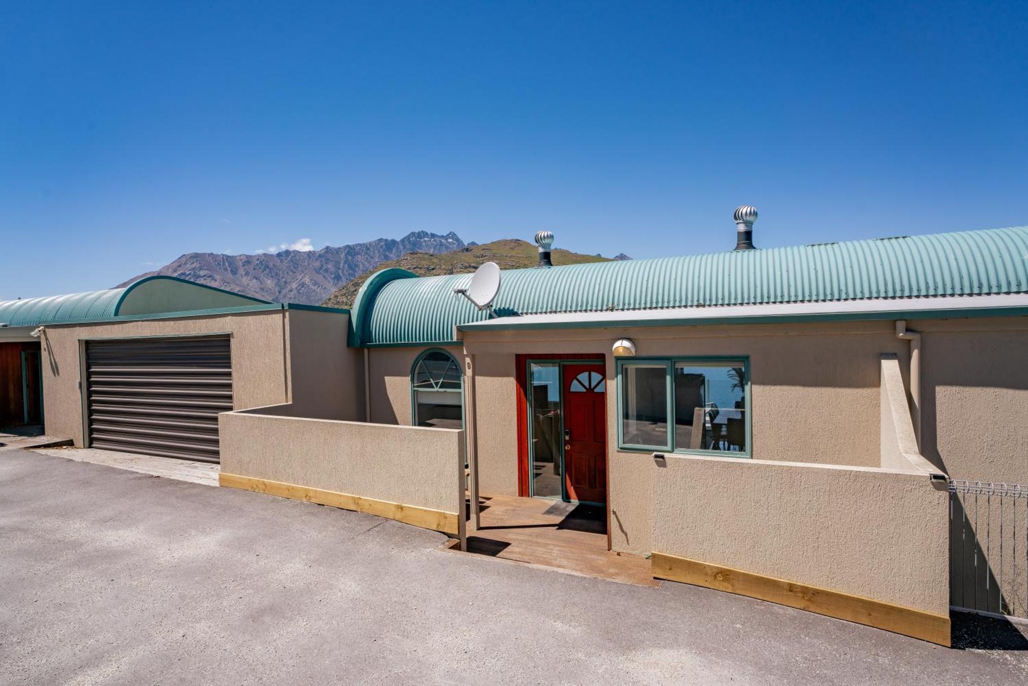 Lakefront Living At Remarkables Retreat - Eight Queenstown Buitenkant foto