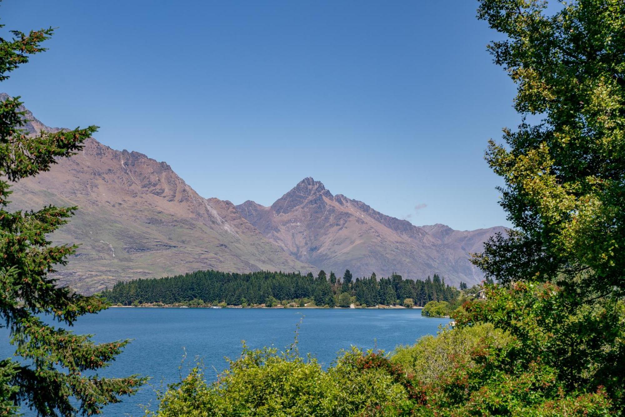 Lakefront Living At Remarkables Retreat - Eight Queenstown Buitenkant foto