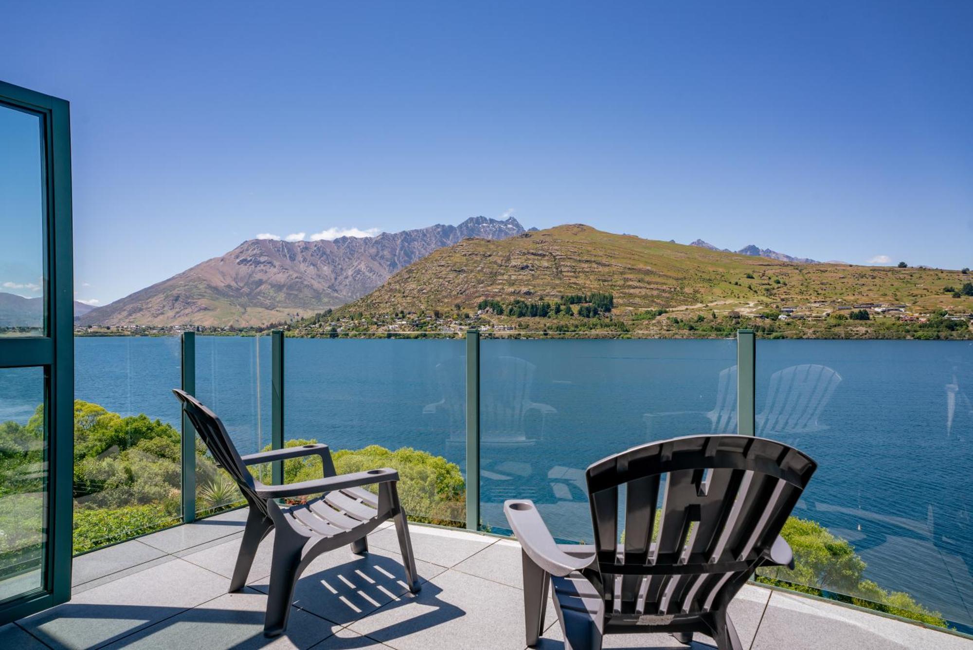 Lakefront Living At Remarkables Retreat - Eight Queenstown Buitenkant foto